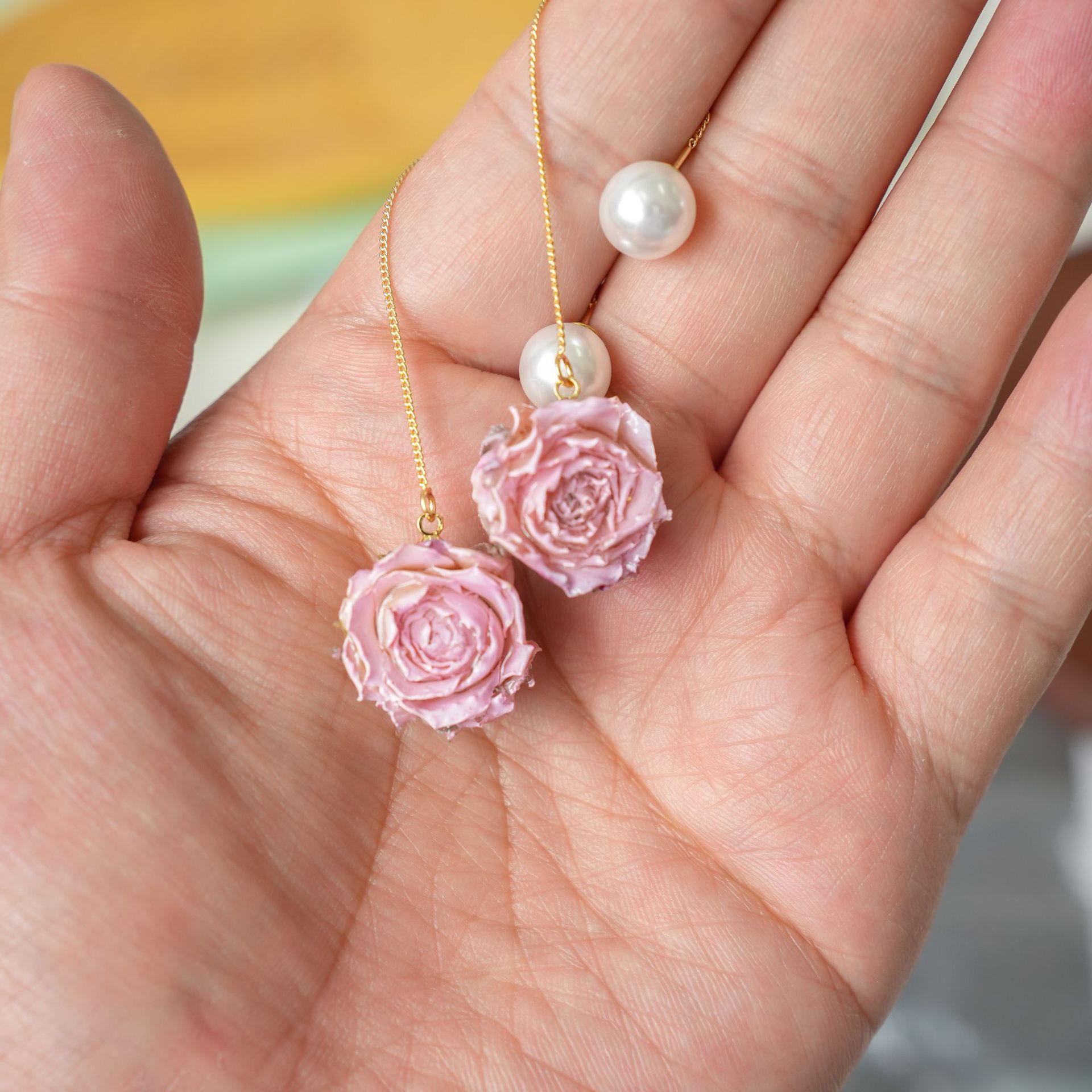 ต่างหูดอกกุหลาบอบแห้งแบบยาว ดี - Flower Preservation Resin บทวิจารณ์และราคา